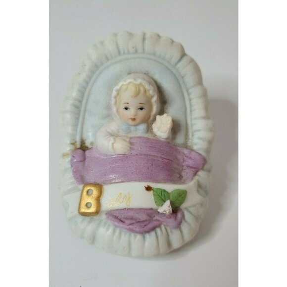 ENESCO Growing up Ceramic Porcelain Figurine 2x3in - Picture 1 of 8